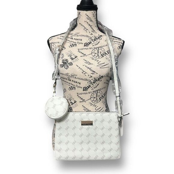 Nicole Miller NWT Bone Logo Crossbody Bag Coin Pouch Gold Hardware Purse Chic - Picture 3 of 11